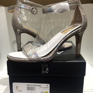 BNWT Women’s Naturalizer Kinsley Silver Snake size 6.5